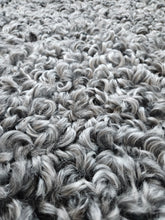 Ladda upp bild till gallerivisning, Lammskinn nr 26
