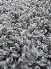 Ladda upp bild till gallerivisning, Lammskinn nr 32
